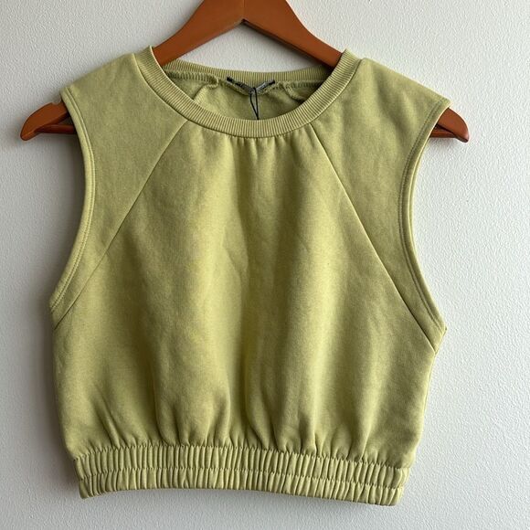 Zara Tops - Zara Women's Fleece Crop Top Gym Style Sleeveless Size S